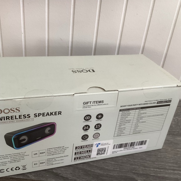 DOSS SoundBox Pro+ Bluetooth Speaker - Picture 7 of 8